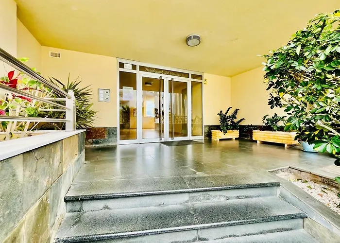 Poolside Paradise Appartement *