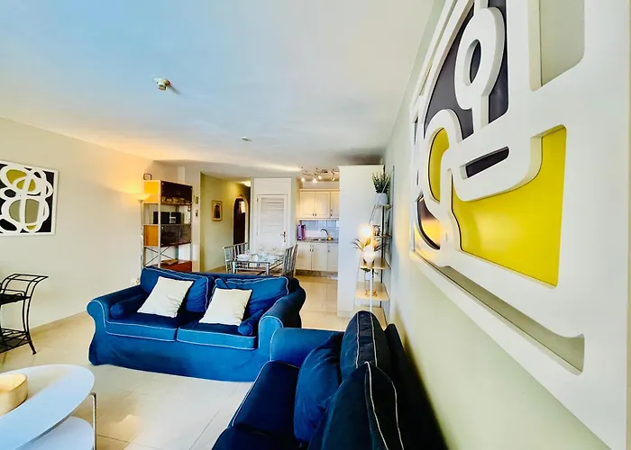 Poolside Paradise Appartement *